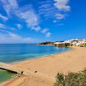 https://albuera-villa.hotelaalgarve.com